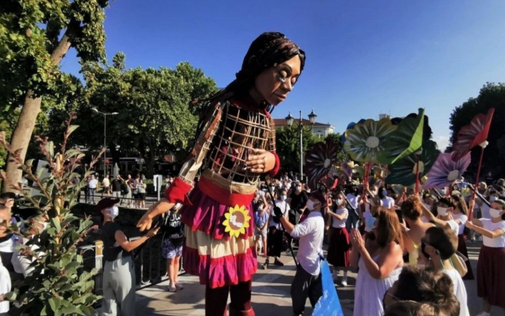 Επεισόδια στη Λάρισα – Ματ, πέτρες και προπηλακισμοί