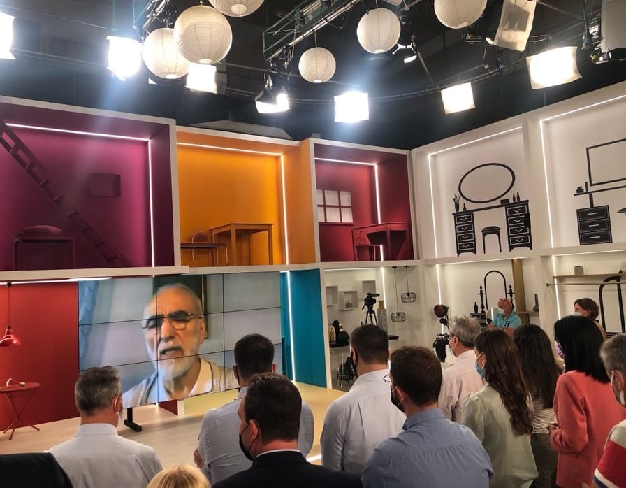 Σαββίδης προς δημοσιογράφους: «Δεν πουλιέται το κανάλι – Καλύψαμε τις πυρκαγιές και ο κόσμος μας ένιωσε δίπλα του»