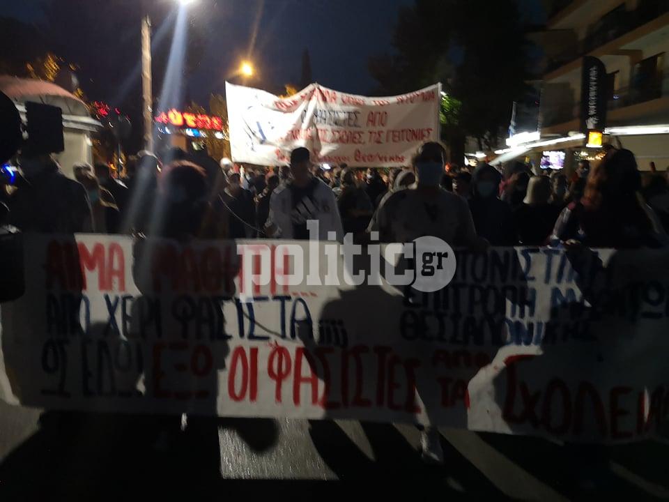 Φοιτητής Νομικής στο politic.gr: «Χτύπησαν μετανάστρια μαθήτρια δείχνοντας την μισαλλοδοξία τους»
