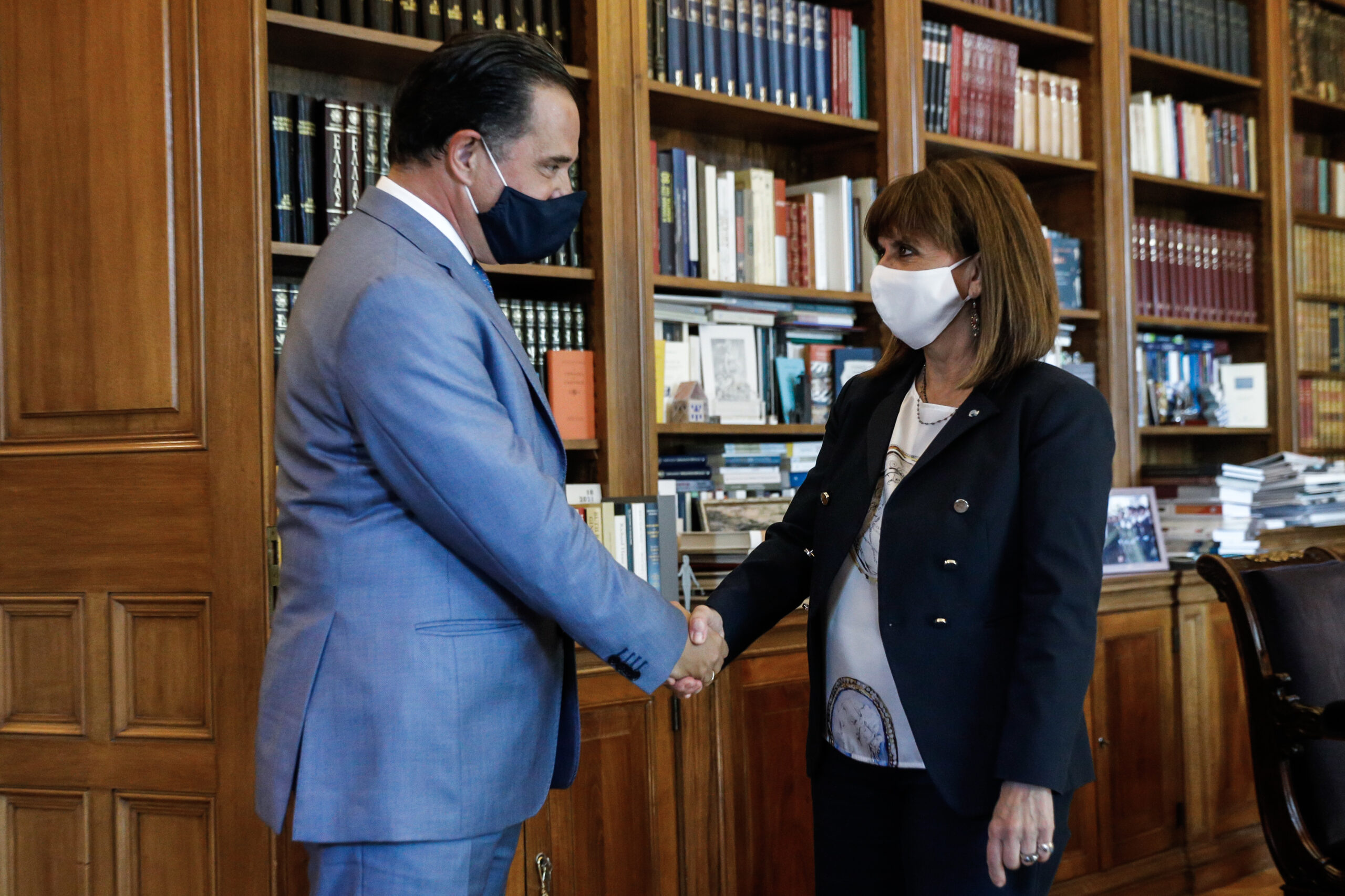 Viral το μαξιλάρι της Κατερίνας Σακελλαροπούλου