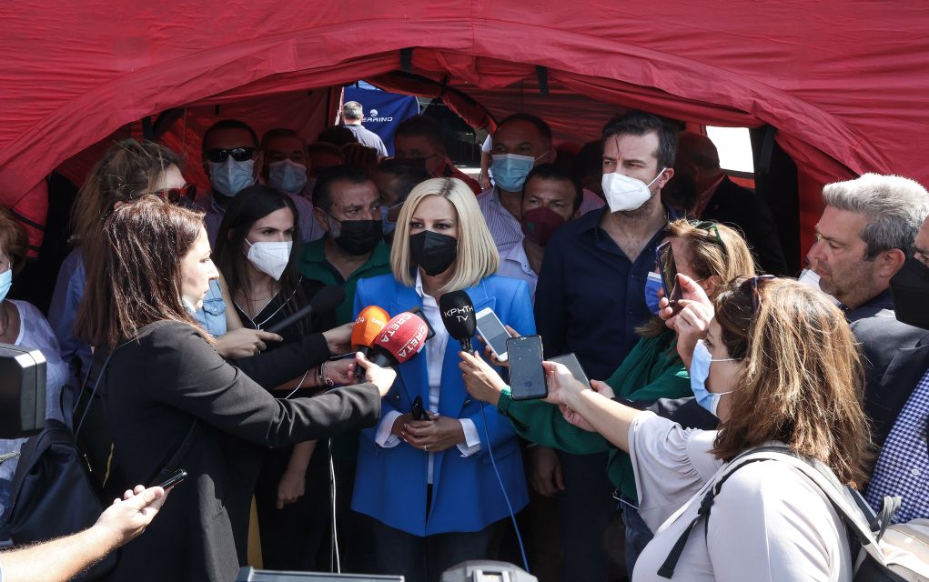 Γεννηματά: «Μεγάλη προτεραιότητα έχει η στήριξη των άστεγων» (pics)