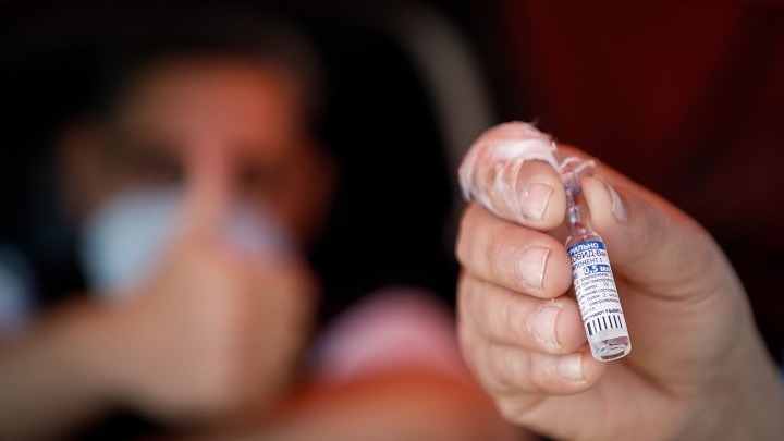 Αργεντινή: Εισαγωγές λόγω παρενεργειών ποσοστού 0,0007% στους 11.368.961 εμβολιασμούς με Sputnik V