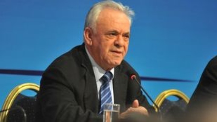 Δραγασάκης: Τα ξενοδοχεία των Χανίων εισάγουν χανιώτικο αβοκάντο από την… Ιταλία – Eπείγουσα ανάγκη η παραγωγική αναδιάταξη της χώρας