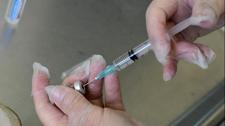 Ιταλία: Ξεκινά η χορήγηση 3ης δόσης εμβολίου σε ευπαθείς ομάδες