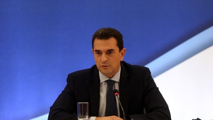 Σκρέκας για αυξήσεις στην ΔΕΗ: «Αυτοί θα δουν αυξήσεις στους λογαριασμούς τους»