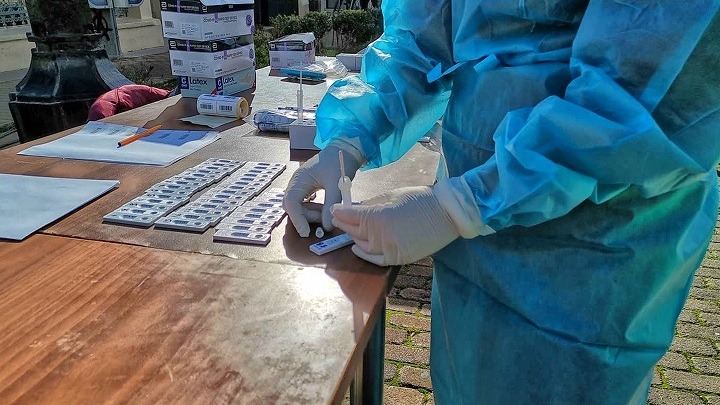 Κορονοϊός: 3.407 νέα κρούσματα – 34 θάνατοι – 347 διασωληνωμένοι