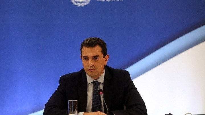 Να ανακαλέσει η ΡΑΕ τις άδειες για εγκατάσταση ανεμογεννητριών στην Ιστιαία ζητά ο Κ. Σκρέκας
