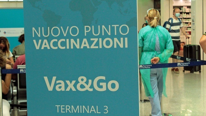 Ιταλικός Οργανισμός Φαρμάκων: Υπέρ της χορήγησης της 3ης δόσης εμβολίου κατά της Covid-19
