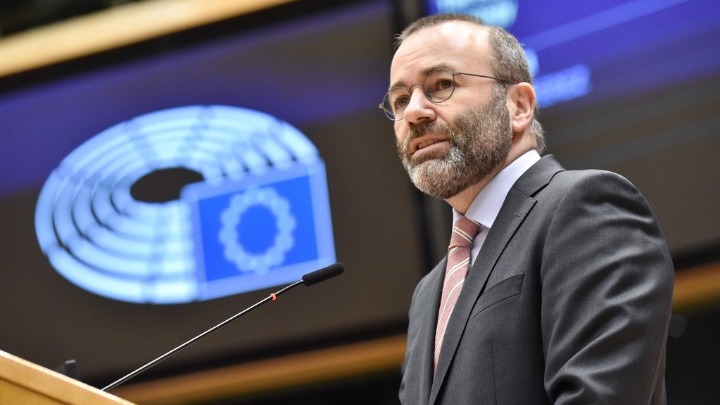 Ο Μάνφρεντ Βέμπερ και πάλι υποψήφιος για πρόεδρος του Ευρωπαϊκού Λαϊκού Κόμματος