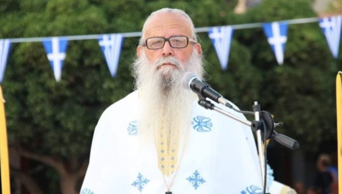 Οινούσσες: Νεκρός Ιερέας από κορονοϊό – Δεν εμβολιάστηκε από επιλογή