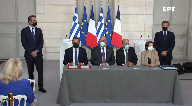 Live: Η κοινή συνέντευξη Τύπου Μητσοτάκη – Μακρόν