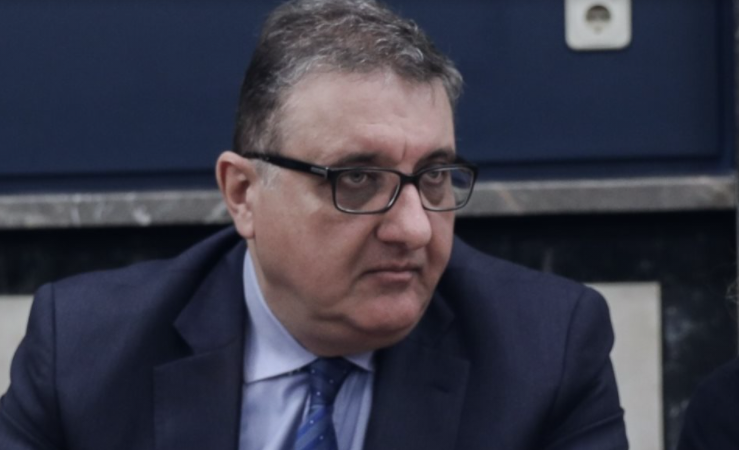 Απίστευτη ατάκα Εξαδάκτυλου: «Όποιος για τον εμβολιασμό συμβουλεύεται τον πνευματικό του…»