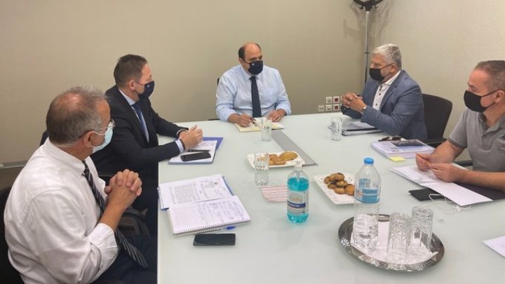 Συντονισμός δράσεων και οικονομική-νομοθετική αρωγή της πολιτείας προς την Περιφέρεια Αττικής