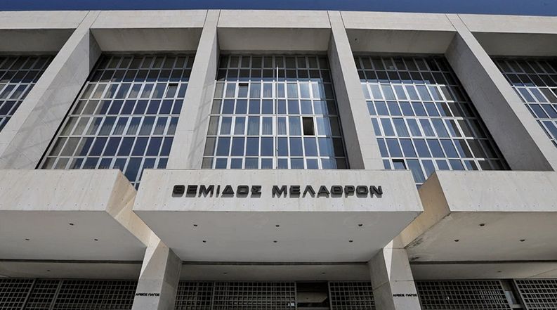 Ο Άρειος Πάγος βάζει φρένο στους αντιεμβολιαστές – Τέλος το αυτόφωρο για καθηγητές και γιατρούς