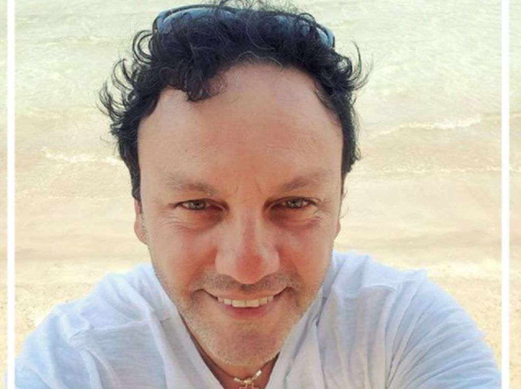 Στάθης Αγγελόπουλος: «Ήμουν 13 ημέρες στη ΜΕΘ, αλλά δεν έχω πειστεί ακόμα για το εμβόλιο» (vid)
