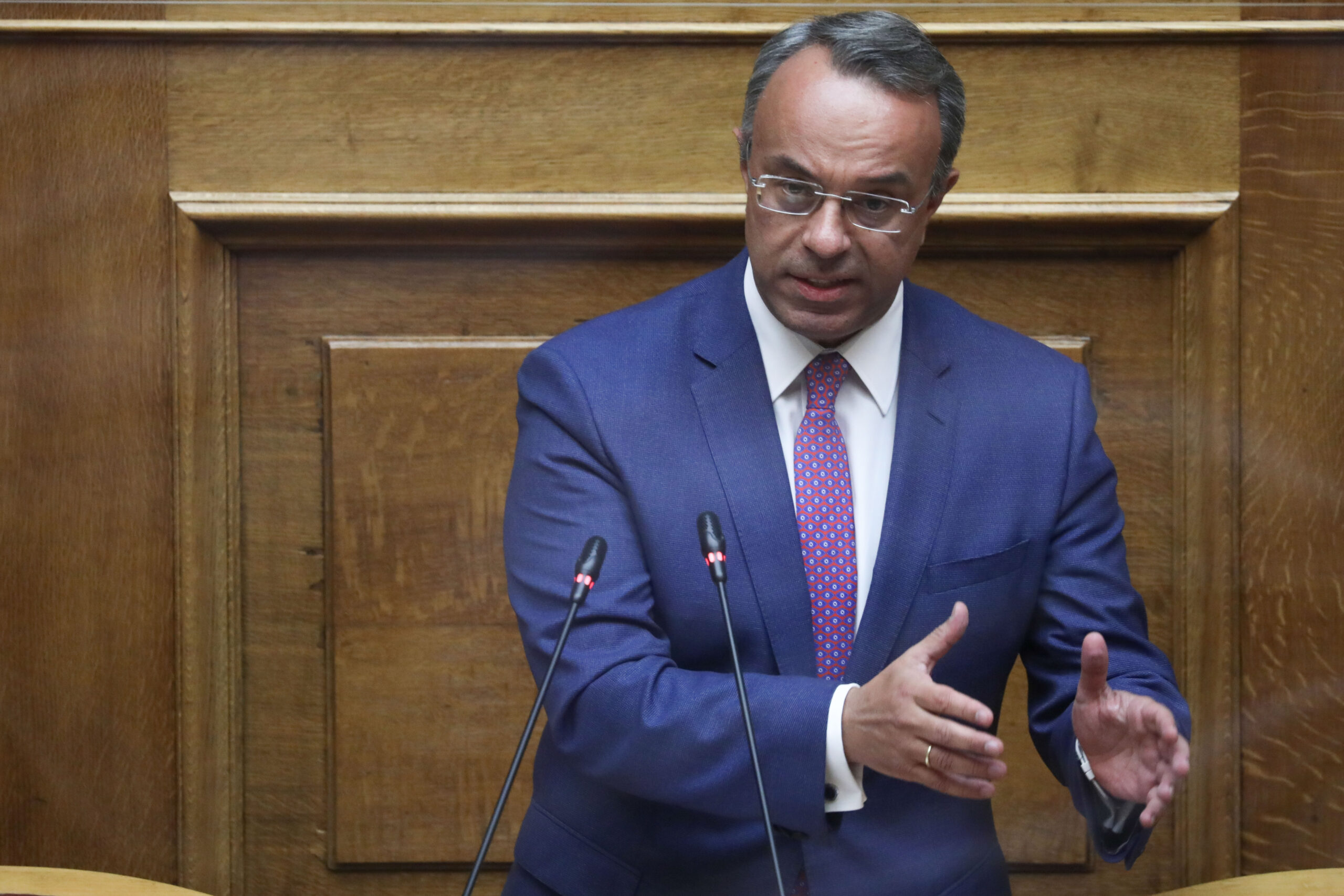 Δείτε live τις ανακοινώσεις για επίδομα πετρελαίου θέρμανσης, φυσικό αέριο και ηλεκτρικό ρεύμα