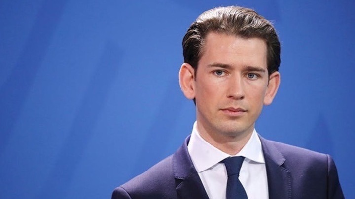 Αυστρία: Εισαγγελείς ζητούν άρση της ασυλίας του πρώην καγκελαρίου Κουρτς