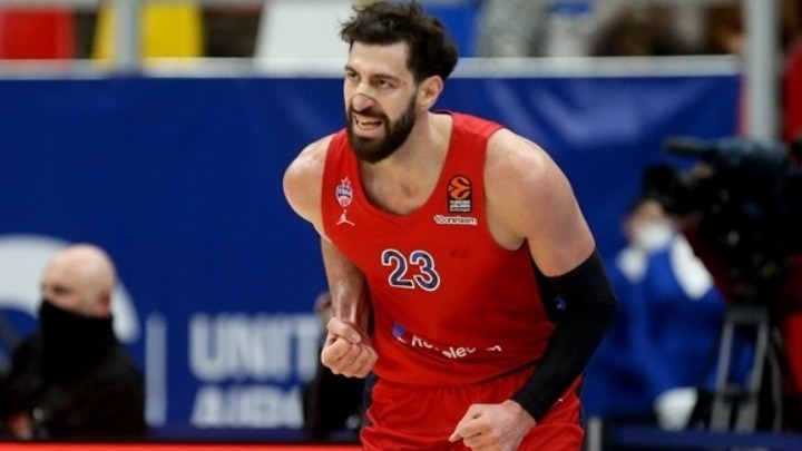 EUROLEAGUE: «Back to Back» MVP o Τορνικέ Σενγκέλια της ΤΣΣΚΑ (vid)