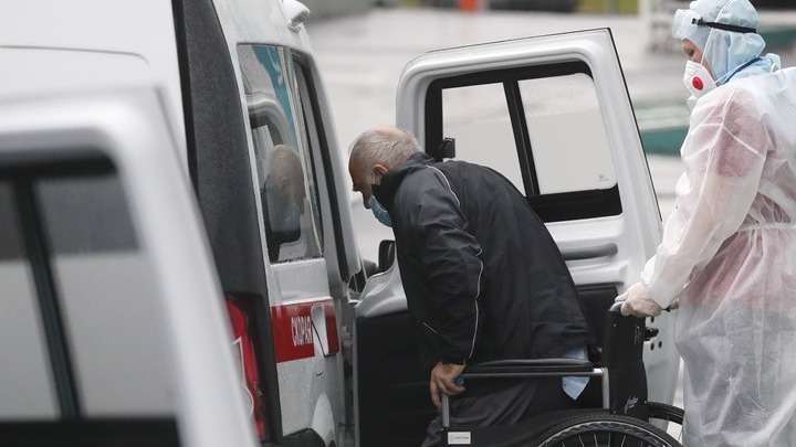 Κορονοϊός – Ρωσία: Οι ηλικιωμένοι καλούνται να μείνουν στο σπίτι για τέσσερις μήνες