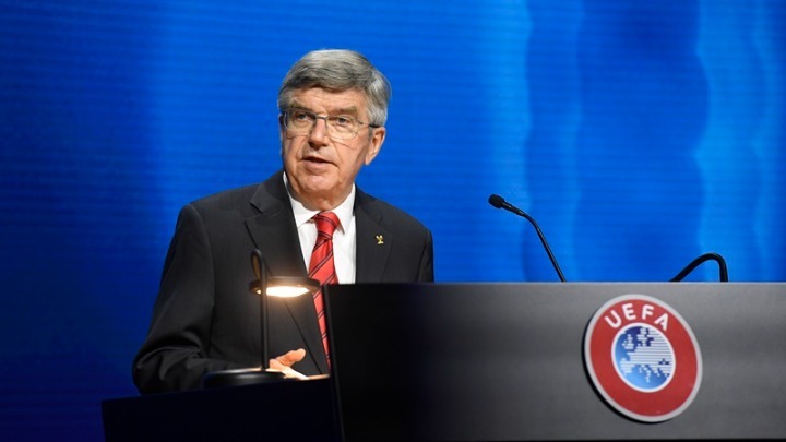 «Φρένο» της ΔΟΕ στη FIFA για το διετές Μουντιάλ