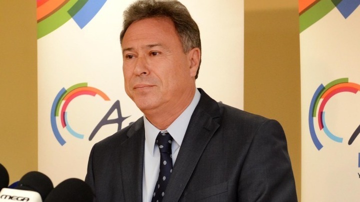 Σγουρός: «Υποστηρίζω τον Γιώργο Παπανδρέου – Ανέλαβε ιστορικές ευθύνες για τη χώρα» (vids)