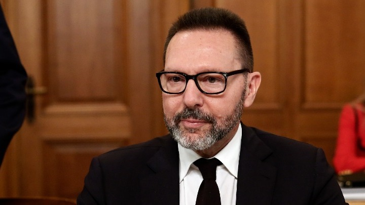 Στουρνάρας: «Θα ξεπεράσουμε τα έσοδα του 2019 στον τουρισμό»
