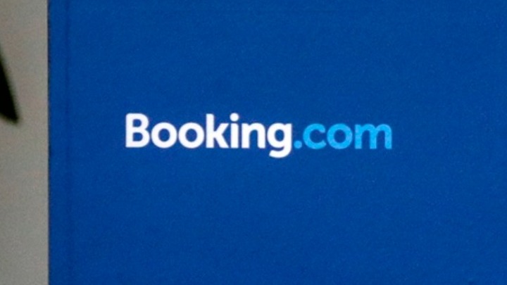 «Βάζει χέρι» η Γαλλία στη Booking – Εκατομμύρια ευρώ πρόστιμο για παραβίαση του τουριστικού κώδικα