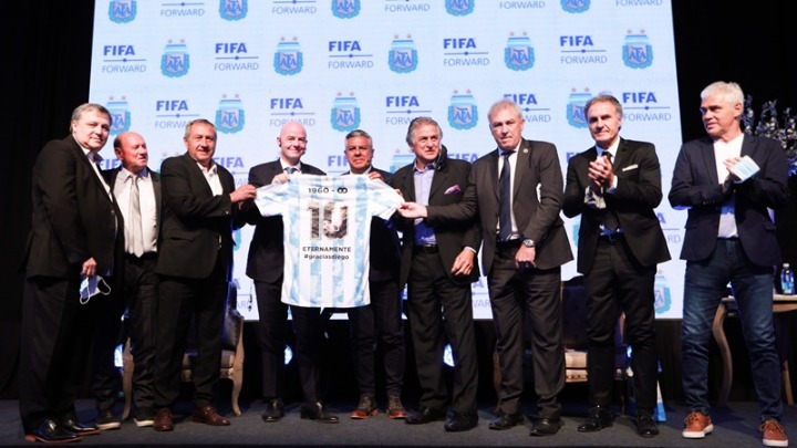 Πρόεδρος FIFA: Με το Μουντιάλ κάθε δύο χρόνια θα «κουράζονται λιγότερο οι παίκτες»
