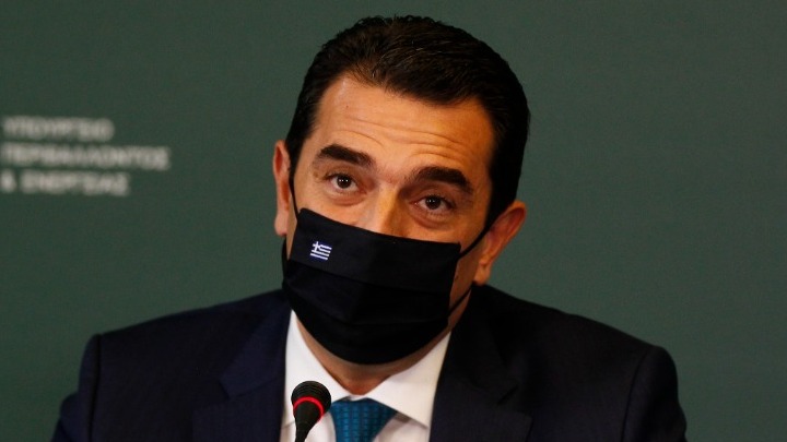 Στα 42 ευρώ η επιδότηση για το ρεύμα και στα 20 ευρώ για το φυσικό αέριο – Δείτε όλα τα νέα μέτρα στήριξης
