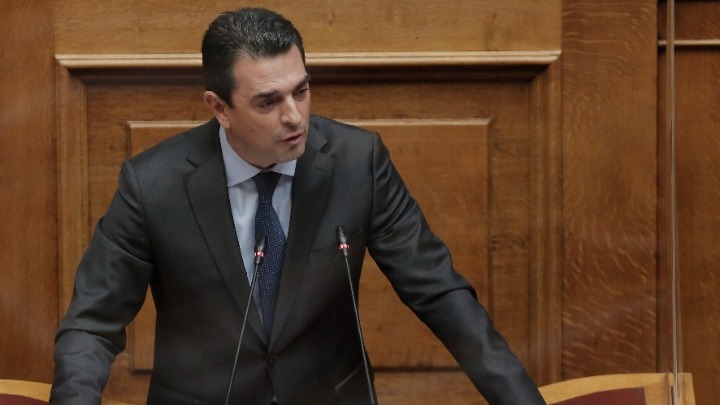Σκρέκας: «Ενίσχυση σε όλα τα νοικοκυριά για το ρεύμα»