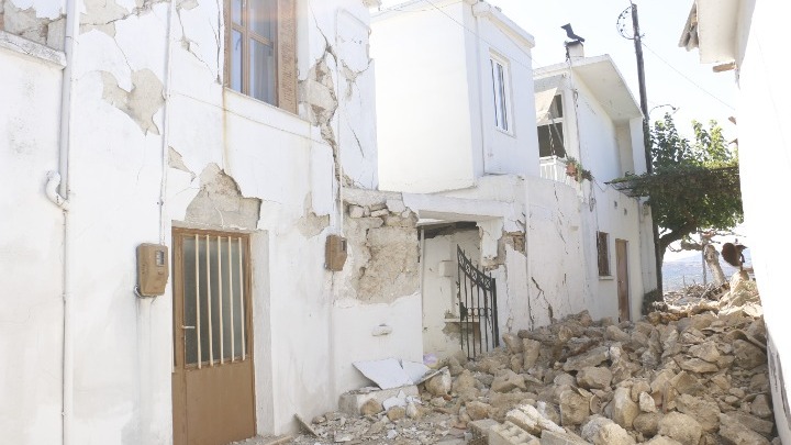 Κρήτη – Κρατική αρωγή: 3.414.196,24 ευρώ στους σεισμόπληκτους