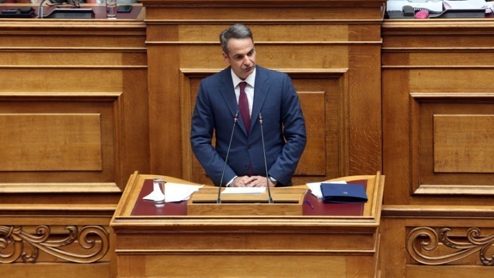 Μητσοτάκης σε Τσίπρα: «Από το όχι στις γραβάτες πήγατε στο όχι στις φρεγάτες» (vid)