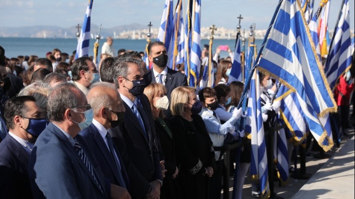 Κυρ. Μητσοτάκης: «Τιμούμε σήμερα αυτούς οι οποίοι αγωνίστηκαν κόντρα στον φασισμό και στον κατακτητή»
