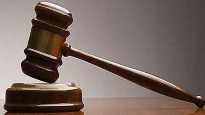 Θεσσαλονίκη: Πρόστιμο στην 20χρονη που διασκέδαζε με ξένο πιστοποιητικό εμβολιασμού