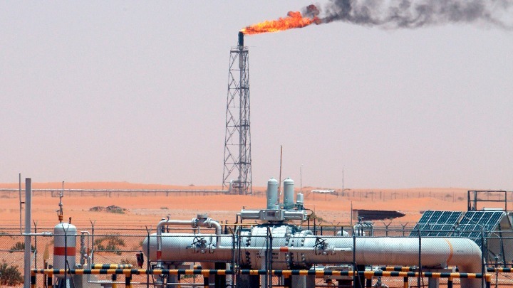 Aramco: Δεσμεύεται για ουδετερότητα άνθρακα έως το 2050