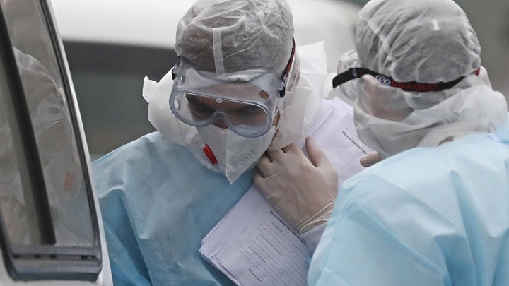 Ρωσία- Κορονοϊός: Νέο ημερήσιο ρεκόρ 1.106 θανάτων – Παραμένουν χαμηλά τα ποσοστά εμβολιασμού