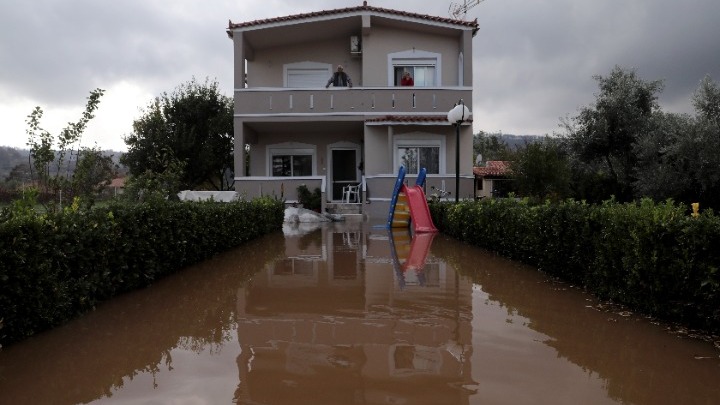 Kλιμάκιο του ΣΥΡΙΖΑ στις πληγείσες περιοχές της Εύβοιας