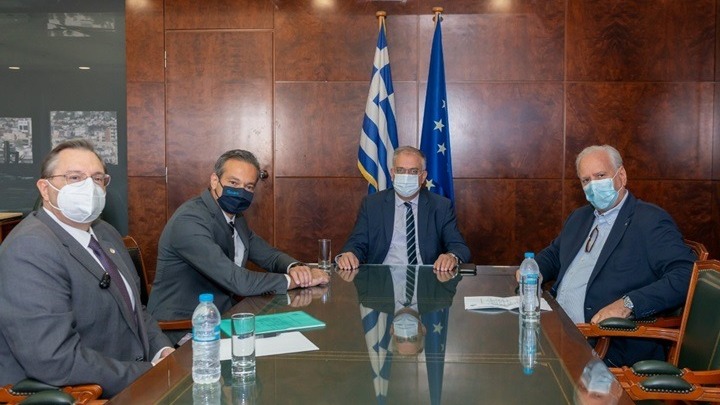 Θεοδωρικάκος: «Ο νόμος για τις πορείες εφαρμόζεται κατά γράμμα»