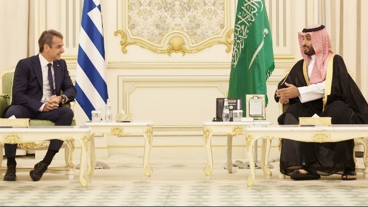 Τι αναφέρει το κοινό ανακοινωθέν Ελλάδας – Σαουδικής Αραβίας μετά την επίσκεψη του πρωθυπουργού στο Ριάντ