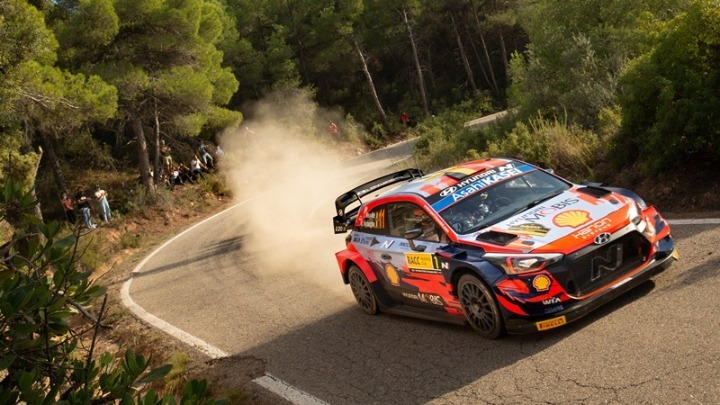WRC: Νικητής ο Βέλγος Νουβίλ  στο Ράλι Καταλονίας