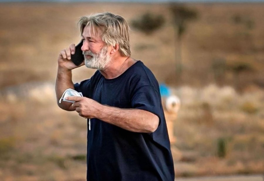 Ανατροπή: Ίσως ασκηθεί δίωξη στον Μπάλντουιν για τον θάνατο της Χάτσινς