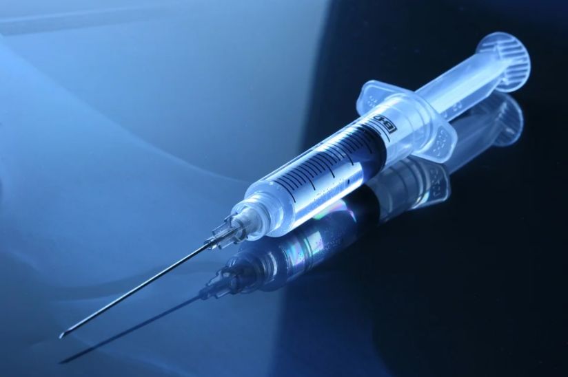 Πέντε απαντήσεις σε βασικές ερωτήσεις για τα επικαιροποιημένα εμβόλια