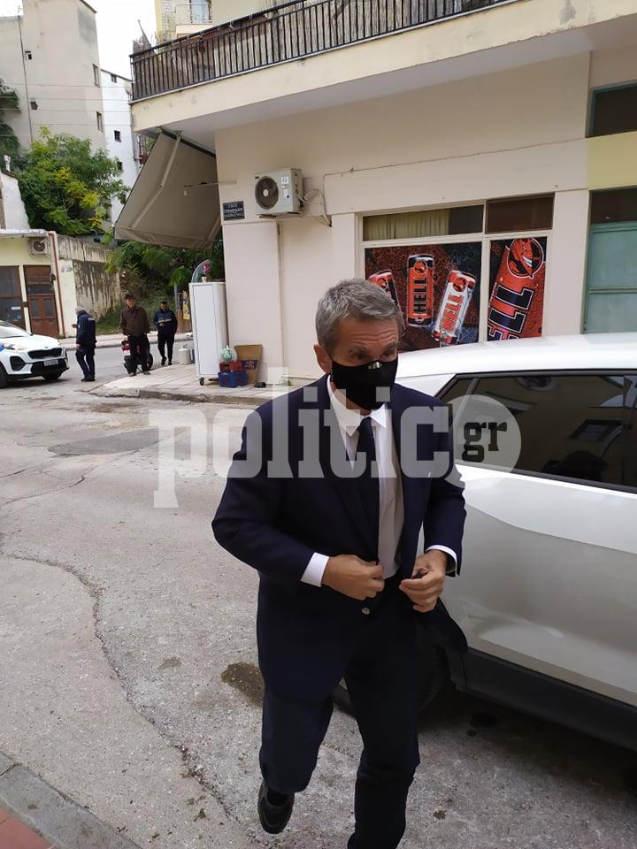 Λοβέρδος: Προσπαθεί να κλείσει τη δημόσια κόντρα με Ανδρουλάκη – «Θέλω αυτή η ιστορία να σταματήσει εδώ»