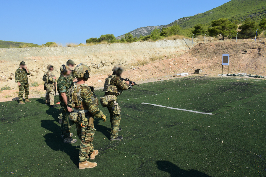 Στρατιωτικοί: Ζητούν καταβολή μισθοδοσίας στις 21/12
