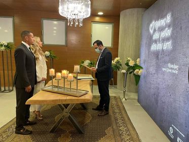 ΠΑΟΚ: Ο Σίντκλεϊ Φερέιρα παντρεύτηκε στο δημαρχείο Θεσσαλονίκης (pics)