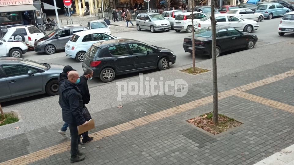 Θεσσαλονίκη: Στον εισαγγελέα ο 49χρονος γυναικοκτόνος (pic&vid)