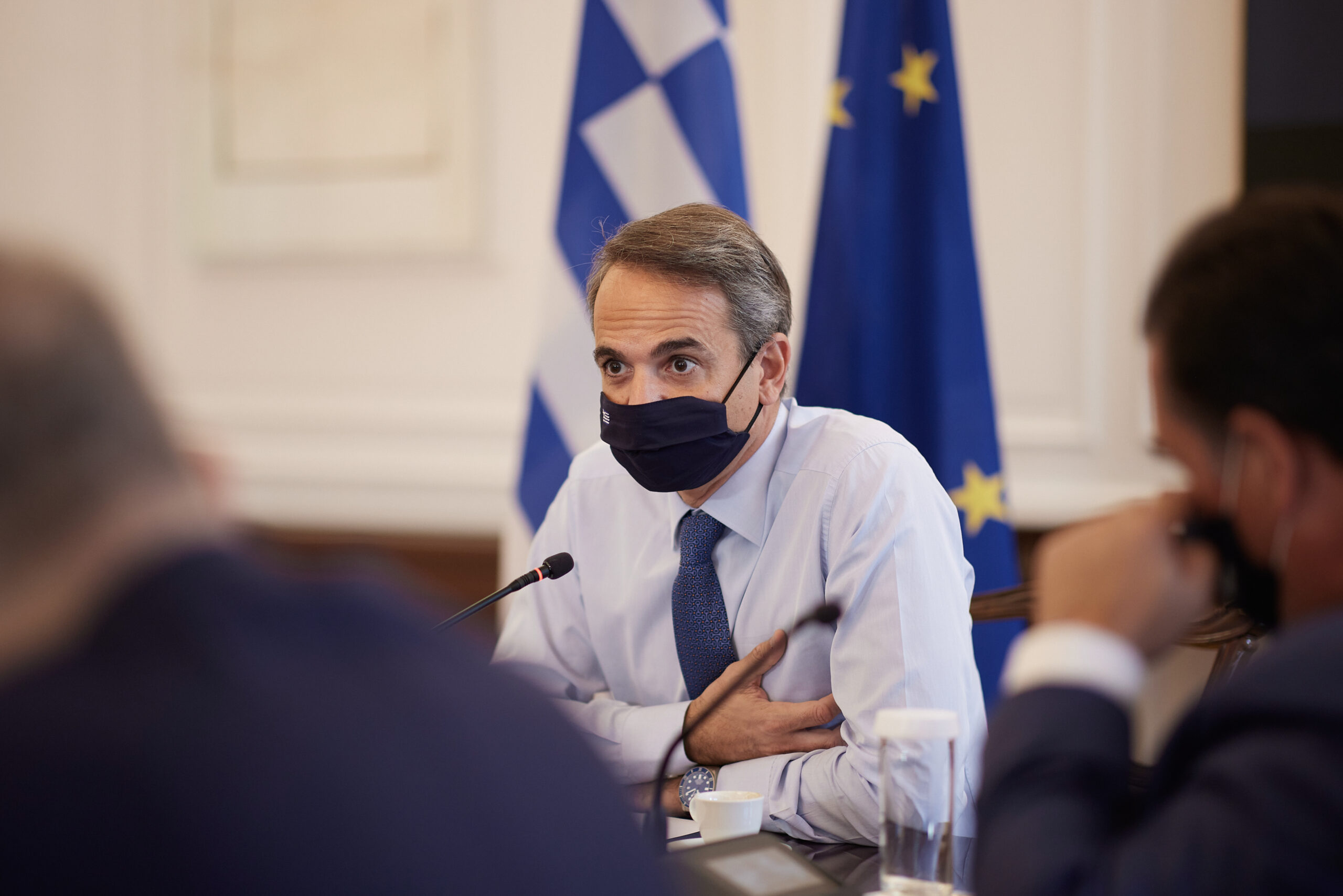 Μητσοτάκης: «Είμαι σίγουρος ότι το εμπόριο και η εστίαση θα ανταποκριθούν στα ζητούμενα της συγκυρίας» (pics)