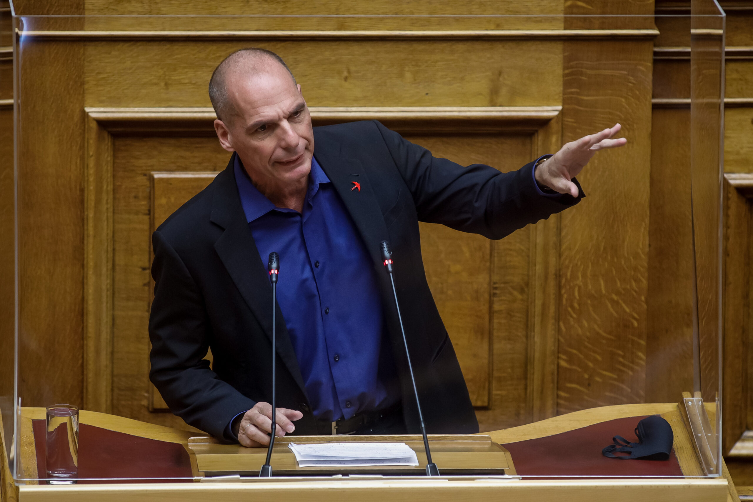 Ποινική δίωξη στο 17χρονο που συνελήφθη για την επίθεση στο Γιάνη Βαρουφάκη