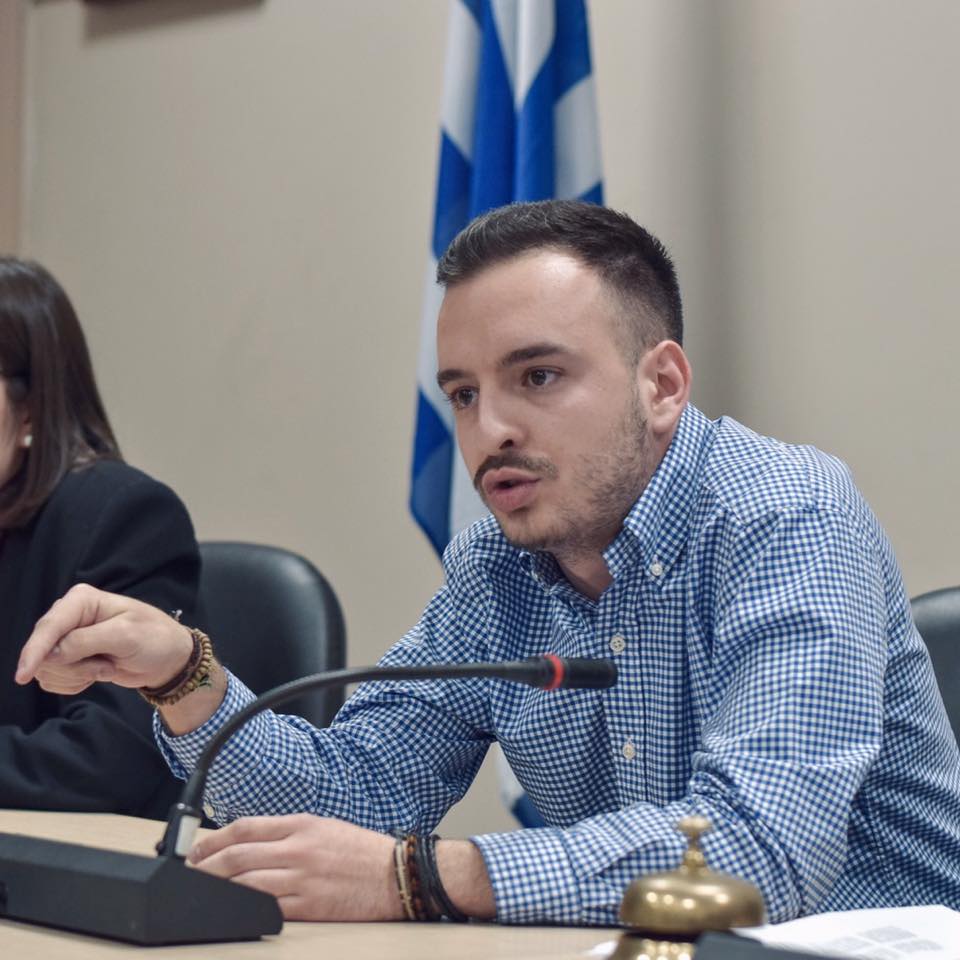 Επικεφαλής Συμμετοχής και Δημοκρατίας νέας γενιάς ΚΙΝ.ΑΛ, Γ. Παπαγεωργίου στην Politic: Η υποψηφιότητα Παπανδρέου γεννά την ελπίδα στο ΚΙΝ.ΑΛ
