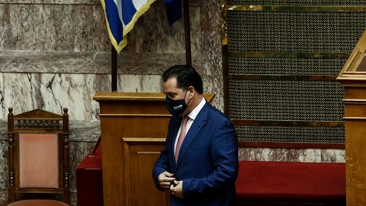 Α. Γεωργιάδης: Δεν απέκλεισε νέα μέτρα περιορισμού για τους ανεμβολίαστους (vid)